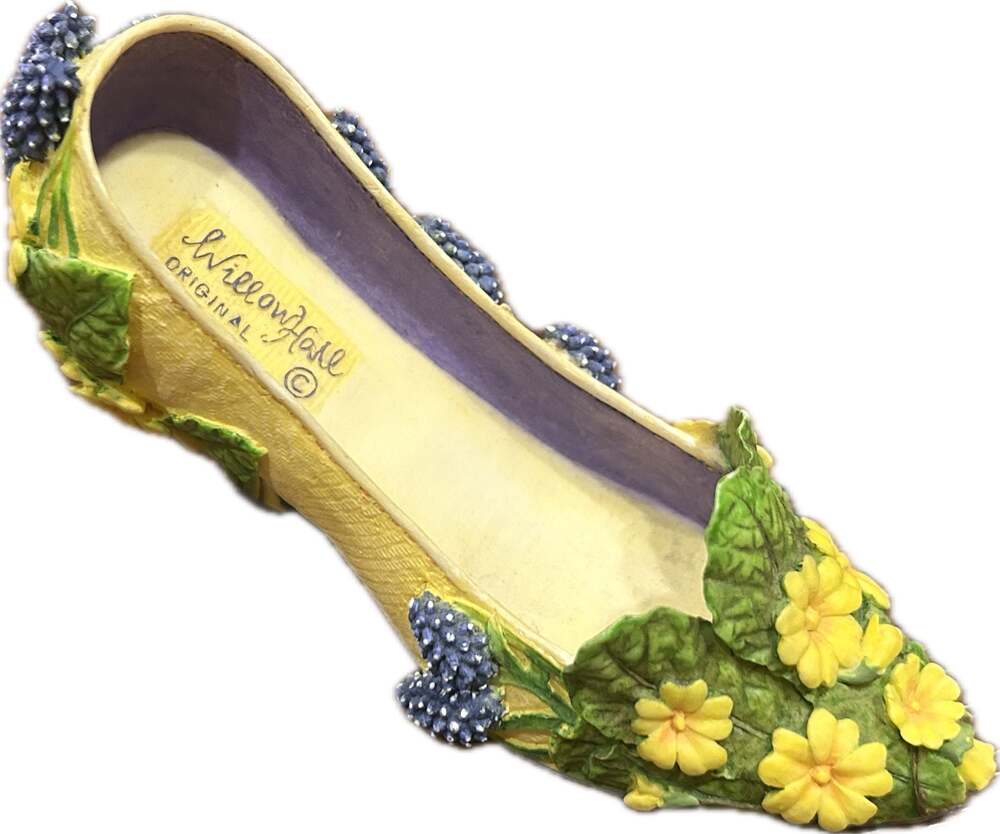 VTG Willow Hall February Flower of the Month Miniature Shoe Primrose & Hyacinth